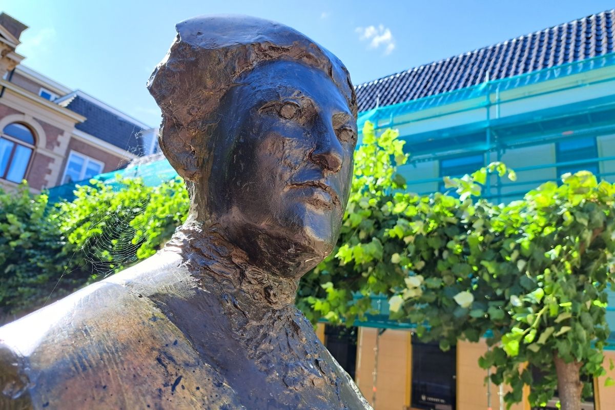 In de voetsporen van Aletta Jacobs